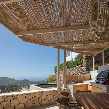 빌라 New Seaview Serenity With Heated Pool And Bbq In South Crete