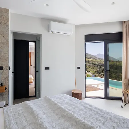Villa New Seaview Serenity With Heated Pool And Bbq In South Crete Rethymno