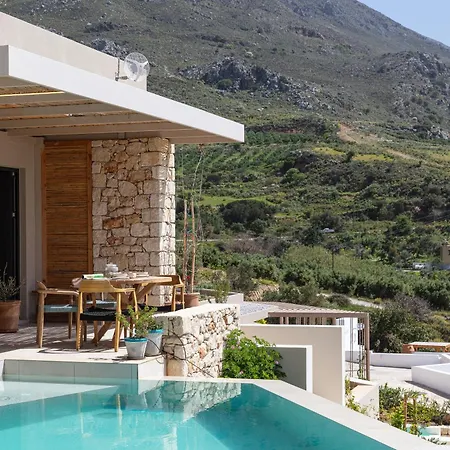 Villa New Seaview Serenity With Heated Pool And Bbq In South Crete Rethymno